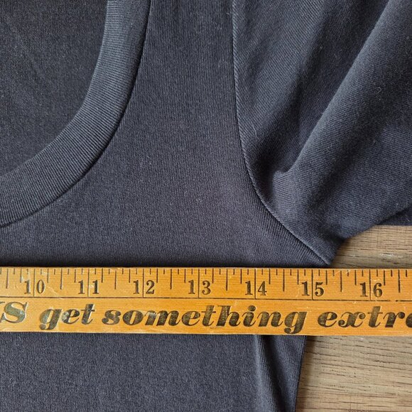 EUC LIKE NEW J CREW BLACK SCOOP NECK HALF SLEEVES SOFT TEE SIZE LARGE - Picture 13 of 14